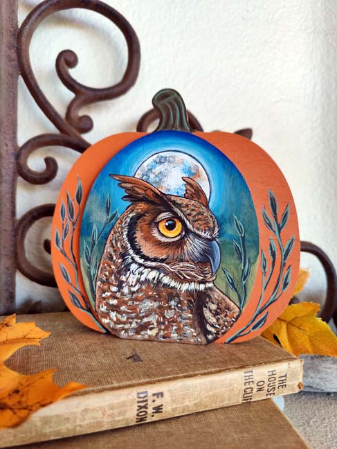 Harvest Moon GREAT HORNED OWL Home Decor, Painted Wooden Pumpkin