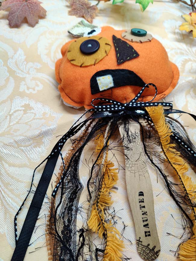 Folksy Felt JACK-O-LANTERN PUMPKIN Stick Puppet Halloween Decoration