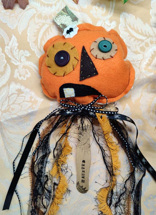 Folksy Felt JACK-O-LANTERN PUMPKIN Stick Puppet Halloween Decoration